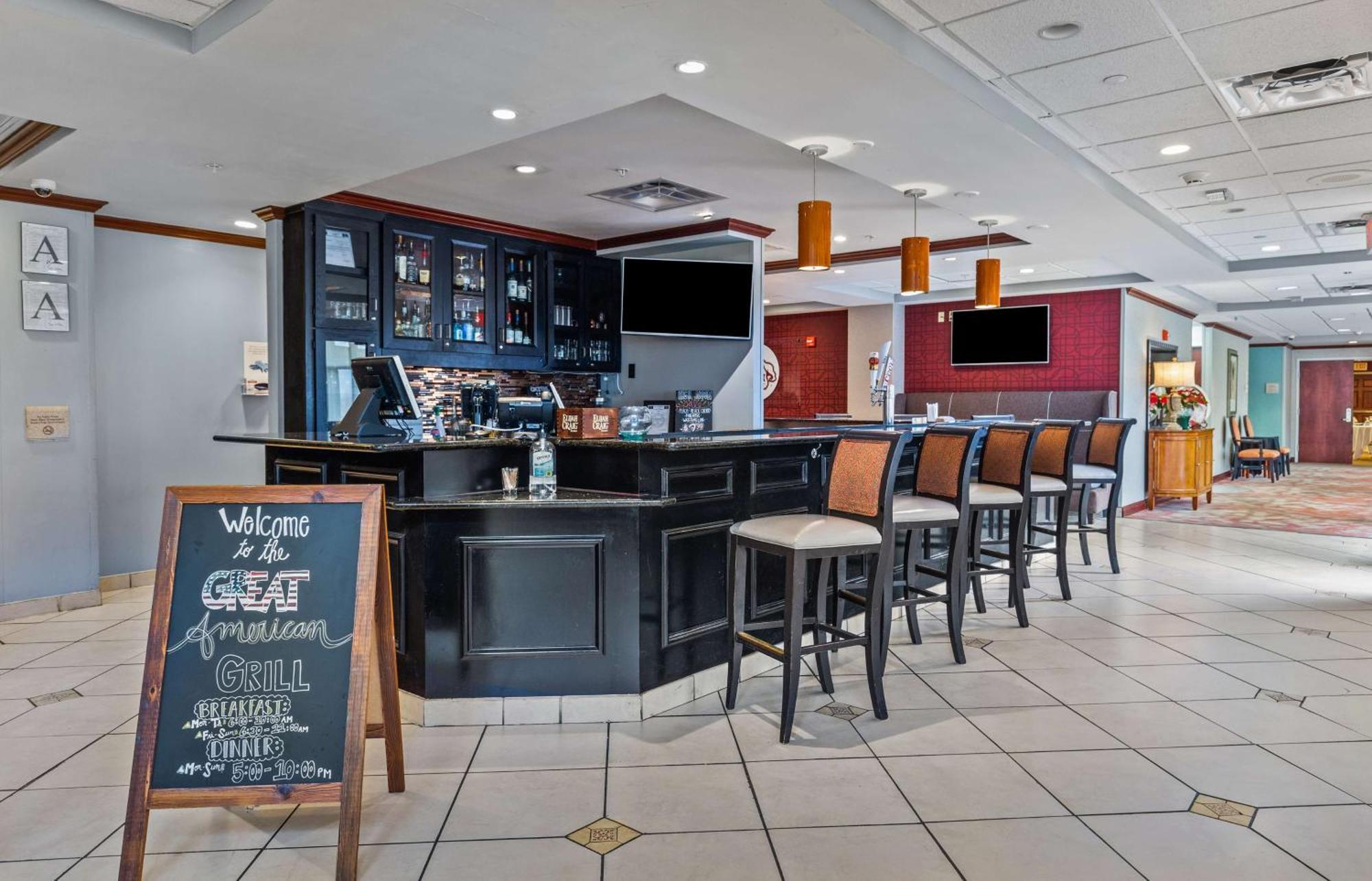 Hilton Garden Inn Starkville Extérieur photo