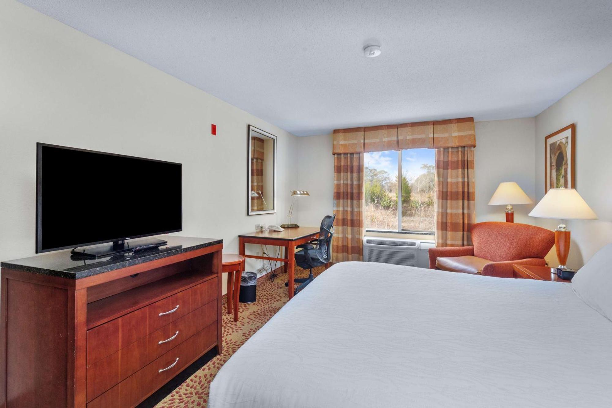 Hilton Garden Inn Starkville Extérieur photo