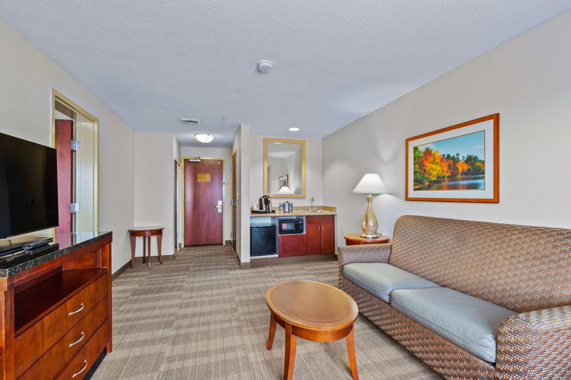 Hilton Garden Inn Starkville Extérieur photo