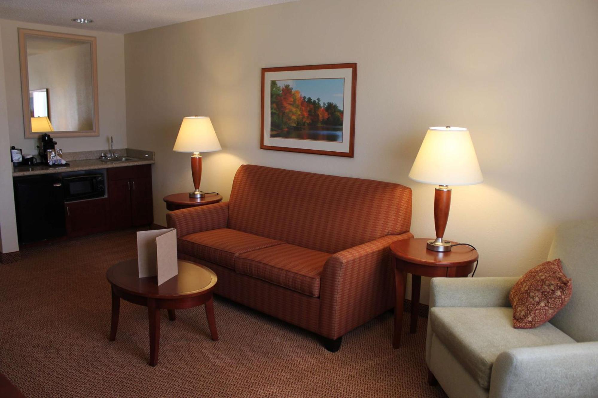Hilton Garden Inn Starkville Extérieur photo