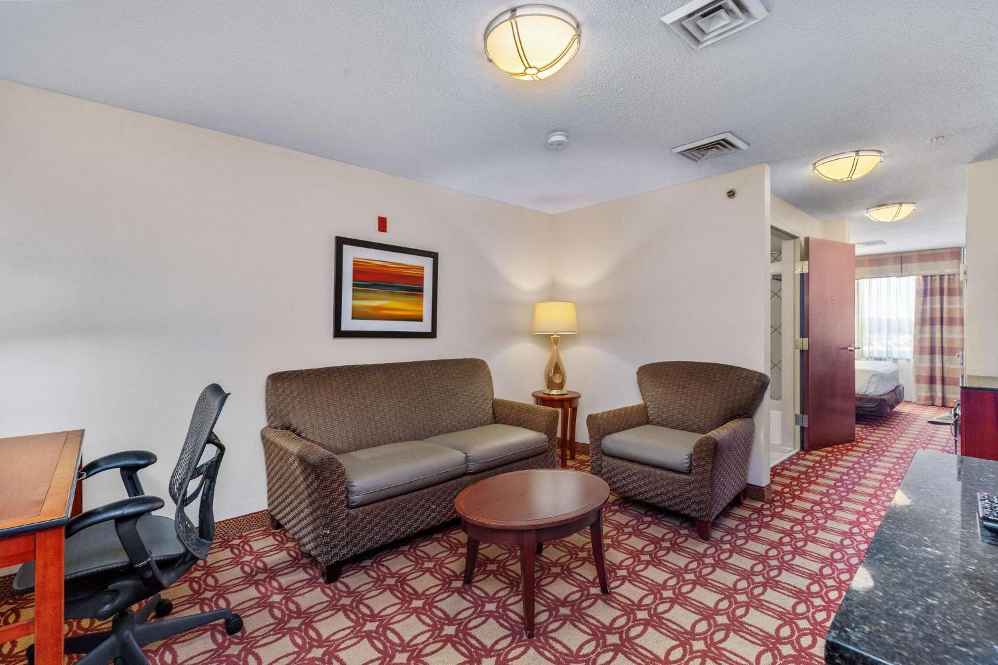 Hilton Garden Inn Starkville Extérieur photo