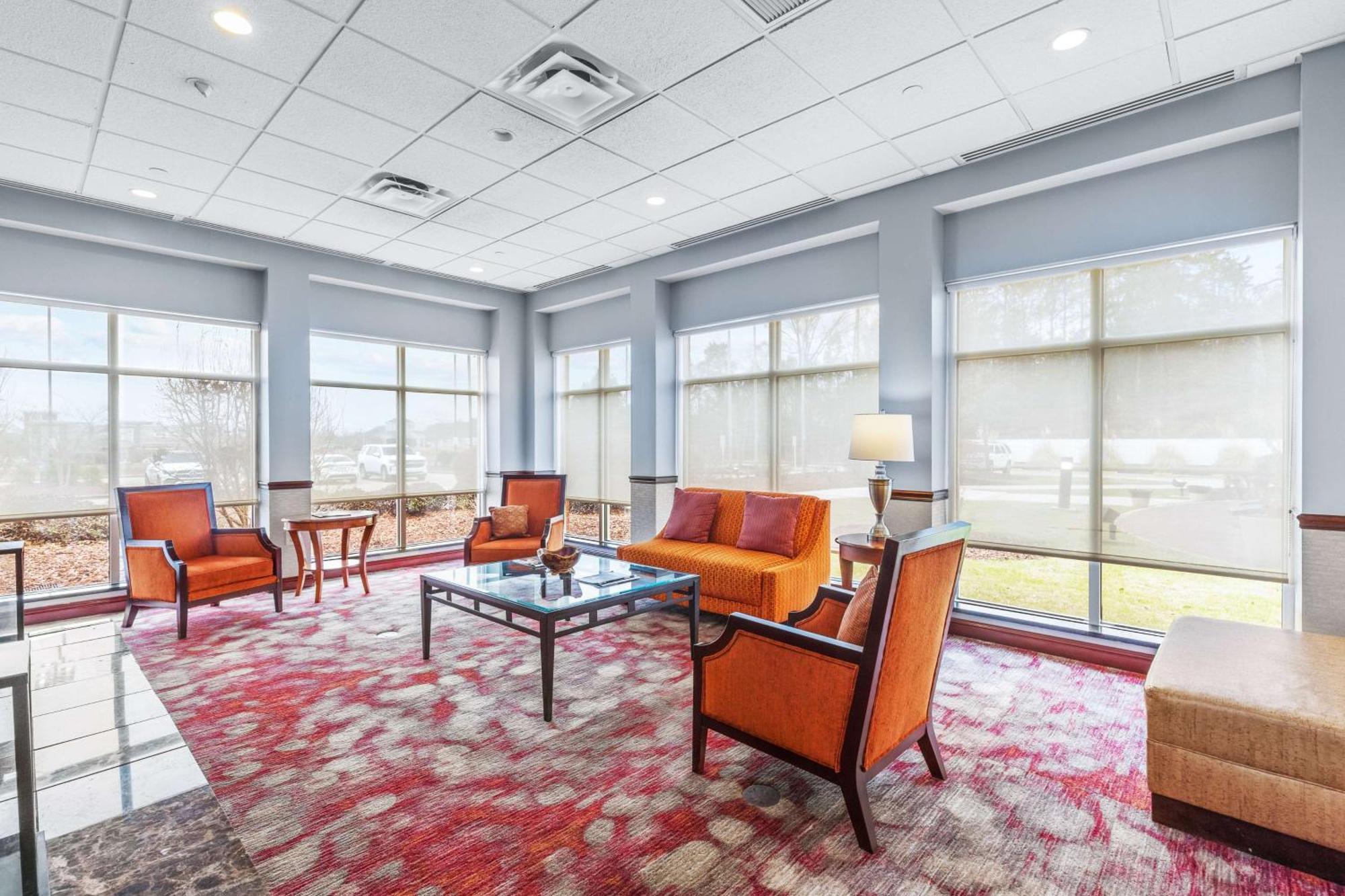 Hilton Garden Inn Starkville Extérieur photo